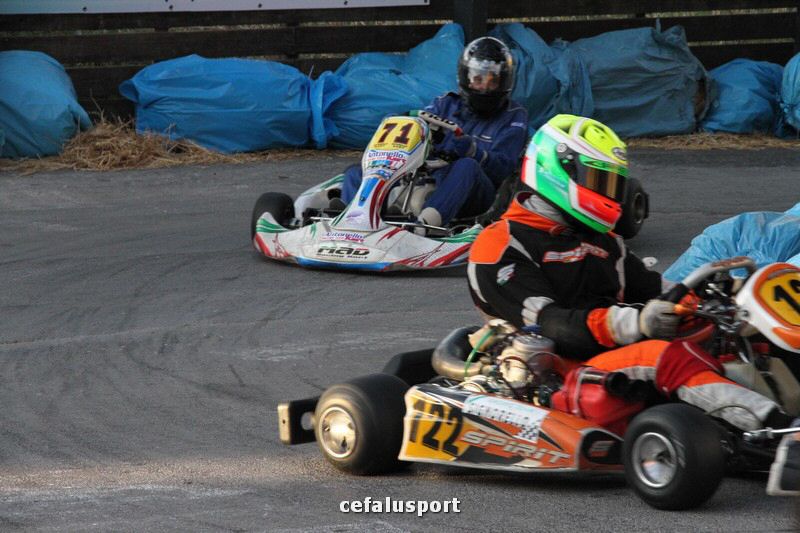 111120 sport2 281_tn.jpg